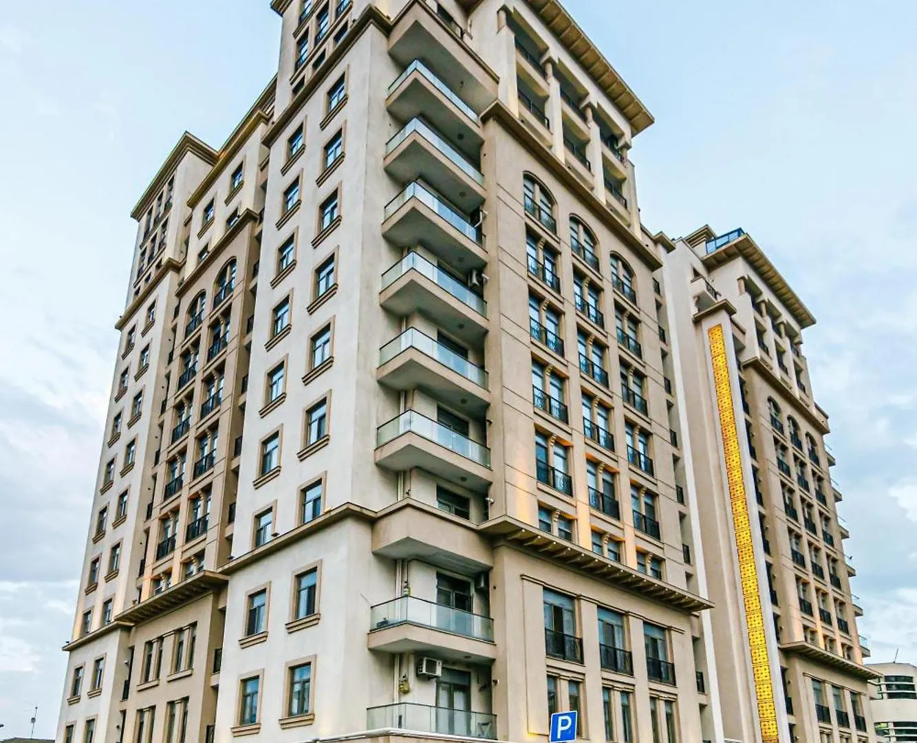 Bayil Apartment By Baku Housing Azerbaijan