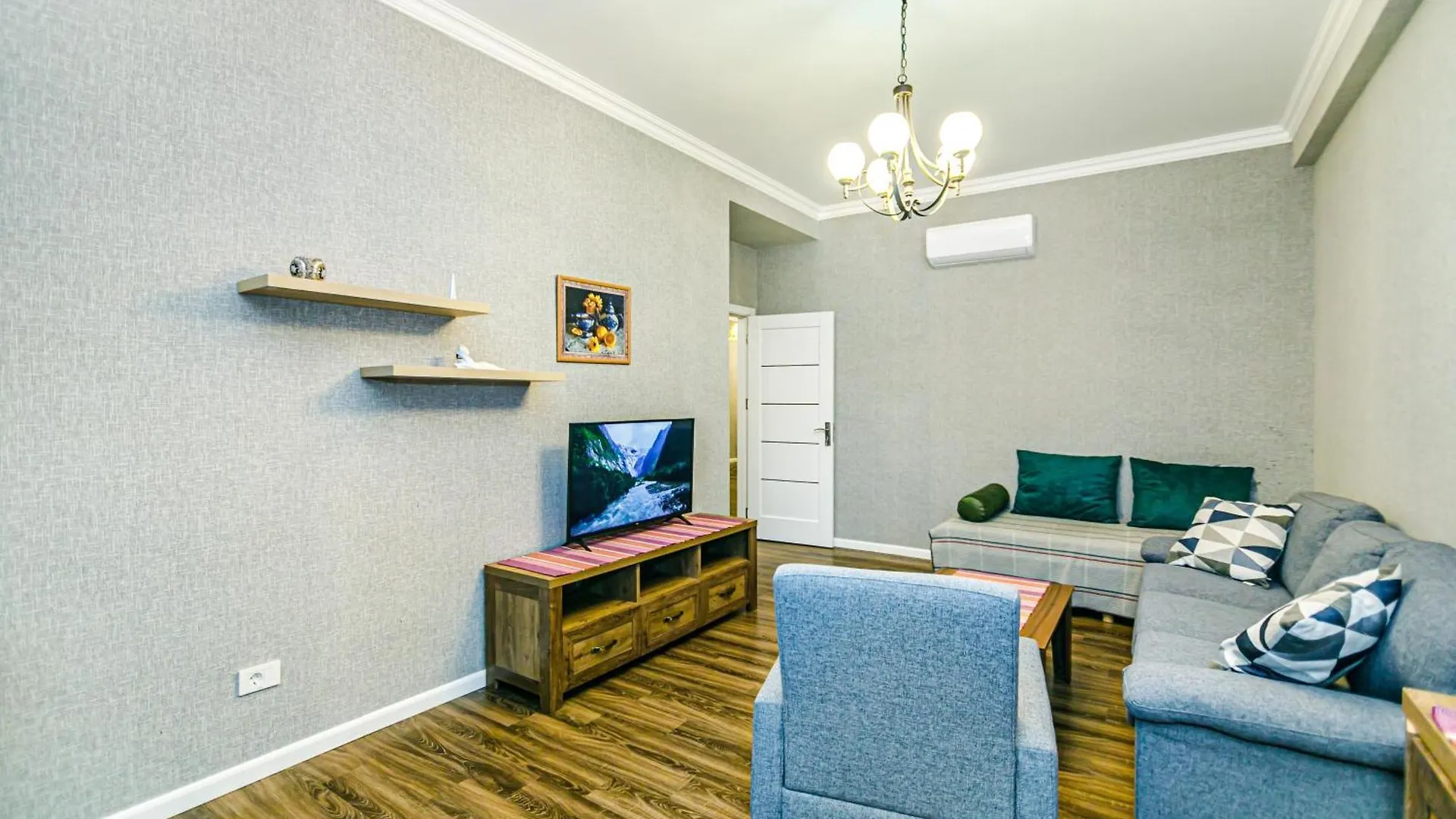 Bayil Apartment By Baku Housing